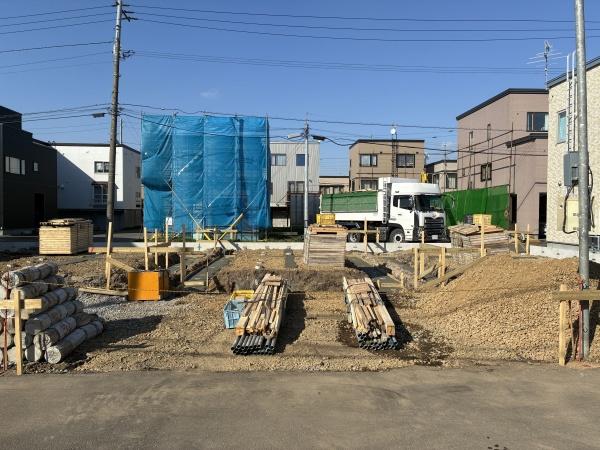 八軒7条西2丁目　新築戸建