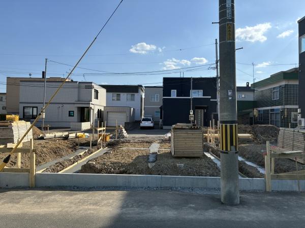 八軒7条西2丁目　新築戸建