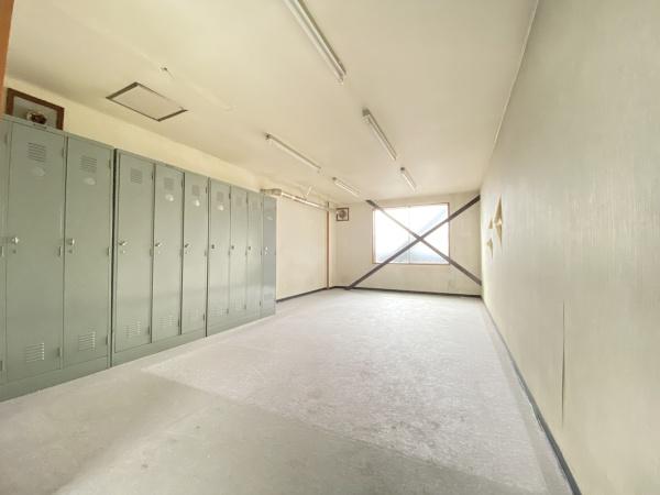 二十四軒　工場・倉庫兼事務所
