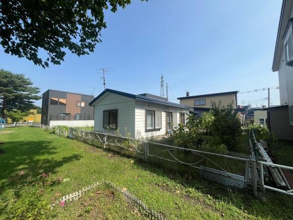札幌市白石区平和通１０丁目北の土地