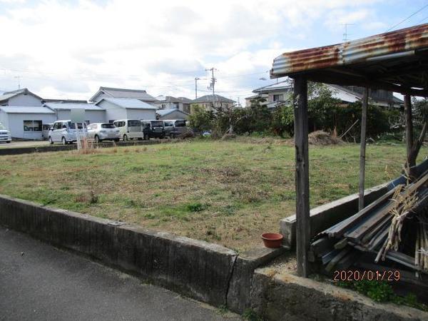 松山市小川の土地