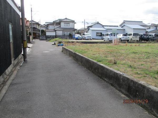 松山市小川の土地