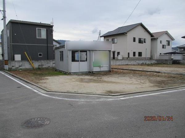 松山市河野中須賀の土地