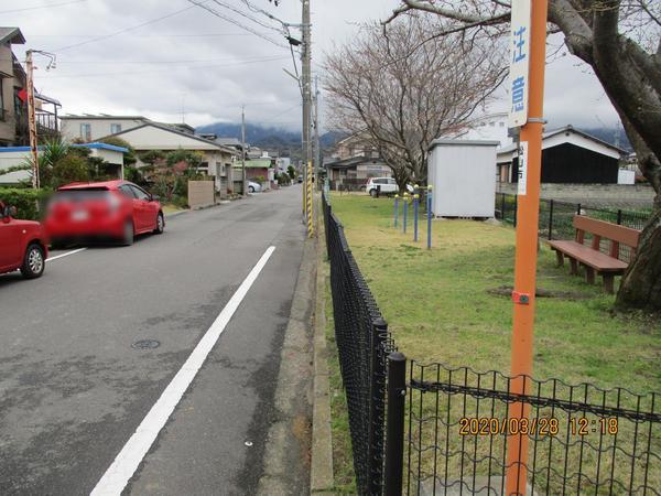 松山市府中の土地