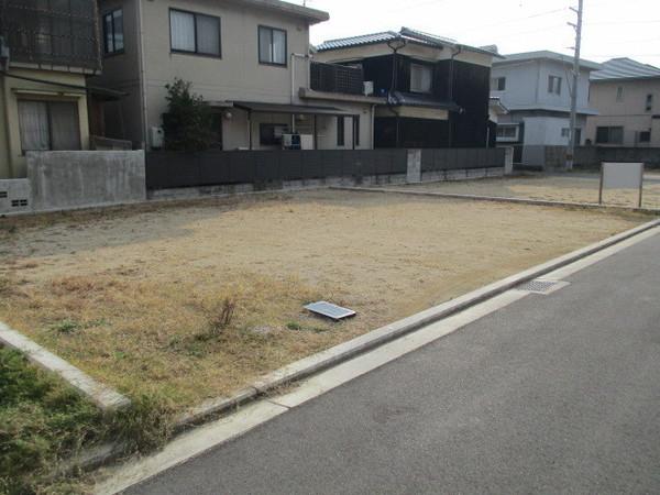 松山市南斎院町の土地