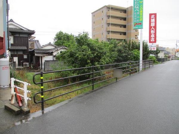 松山市保免中２丁目の土地