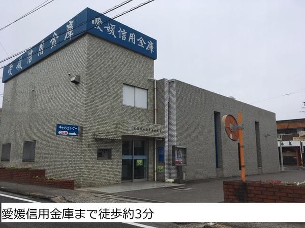 今治市土橋町1丁目の土地(愛媛信用金庫鳥生支店)