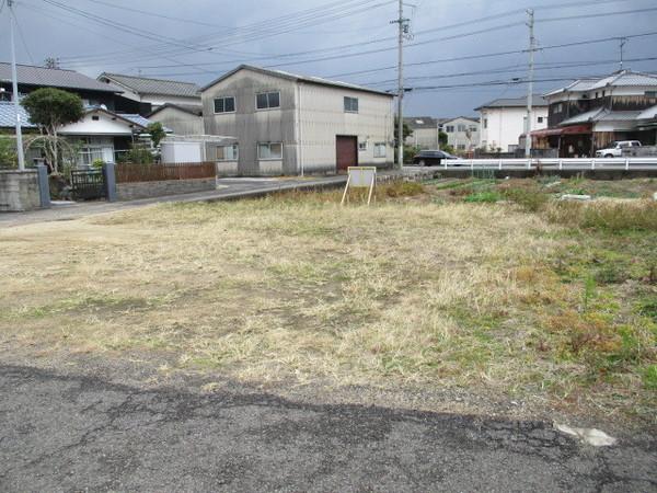 伊予郡松前町大字北川原の土地