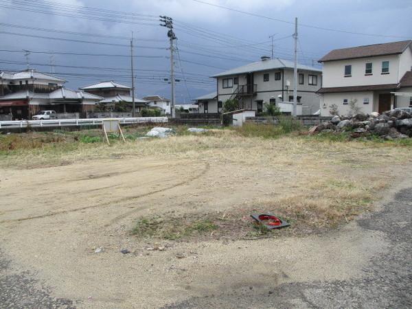 伊予郡松前町大字北川原