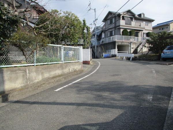 松山市東野３丁目の土地