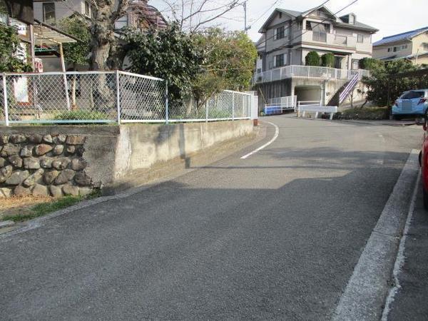 松山市東野３丁目の土地