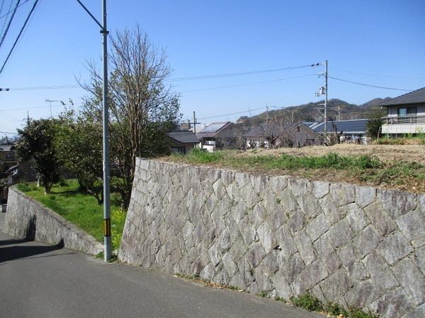 松山市東野５丁目の土地