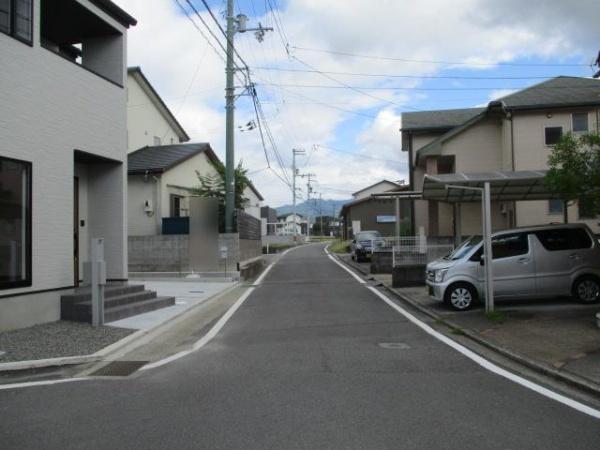 松山市平井町の中古一戸建て