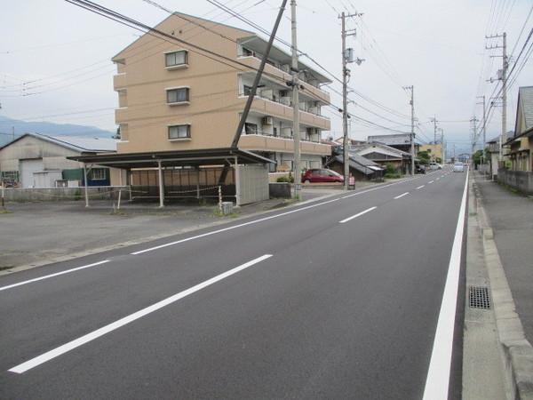 東温市北方の土地