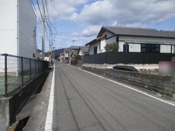 松山市水泥町の土地