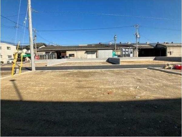 松山市高岡町の中古一戸建て