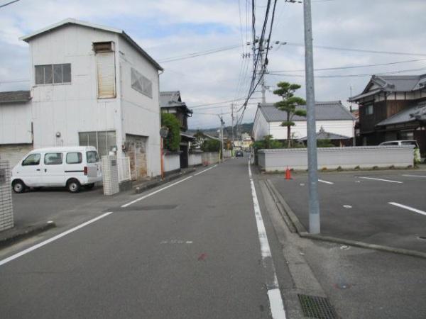 松山市東長戸２丁目の土地