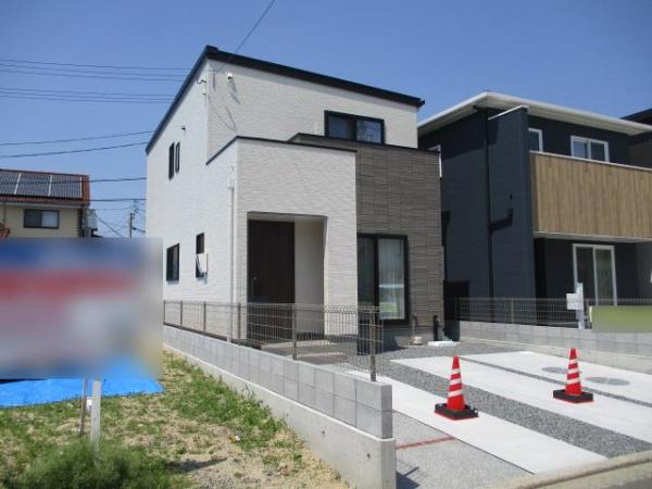 松山市土居田町の中古一戸建て