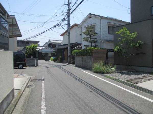 松山市居相２丁目の中古一戸建て