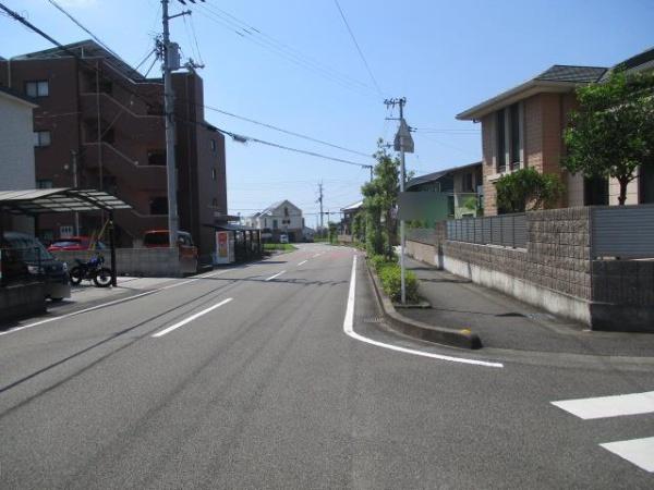 東温市田窪の中古一戸建て