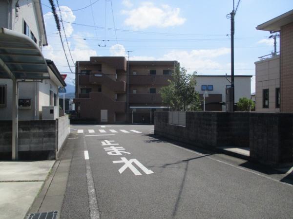 東温市田窪の中古一戸建て