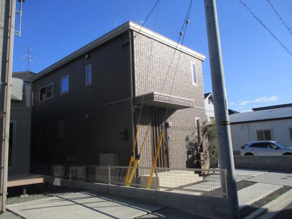 松山市南斎院町の中古一戸建て