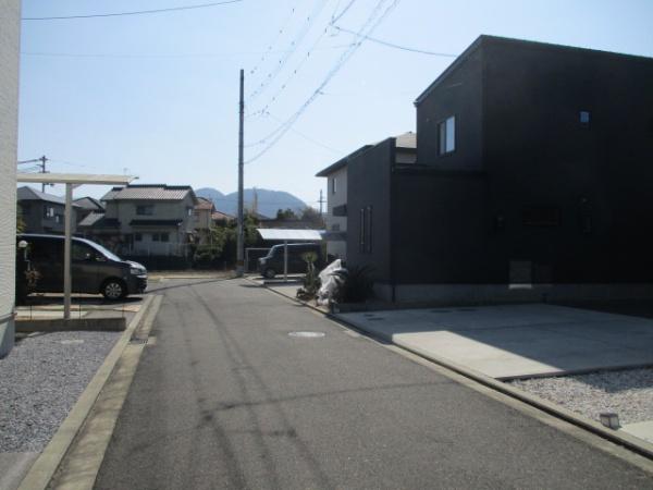 松山市上野町の中古一戸建て