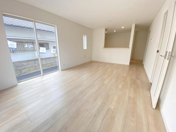 松山市吉藤４丁目の中古一戸建て
