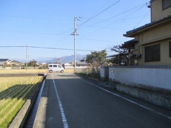 東温市北野田