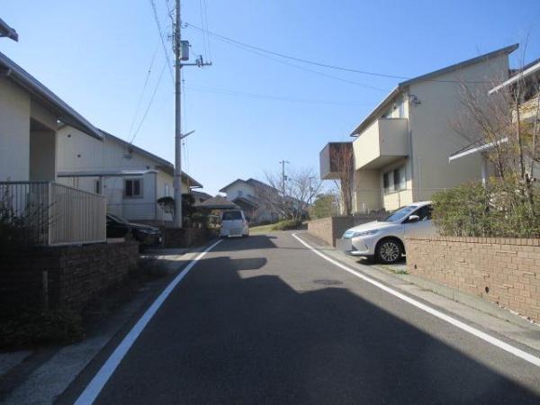 松山市南白水３丁目の中古一戸建て