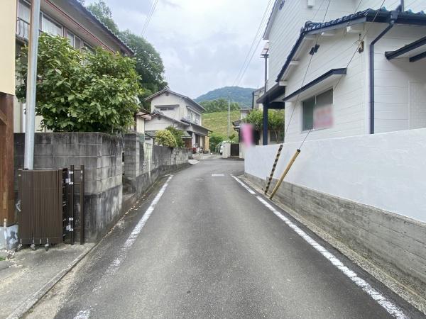 伊予郡砥部町宮内
