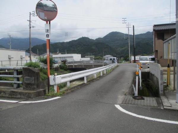 東温市南方の中古一戸建て