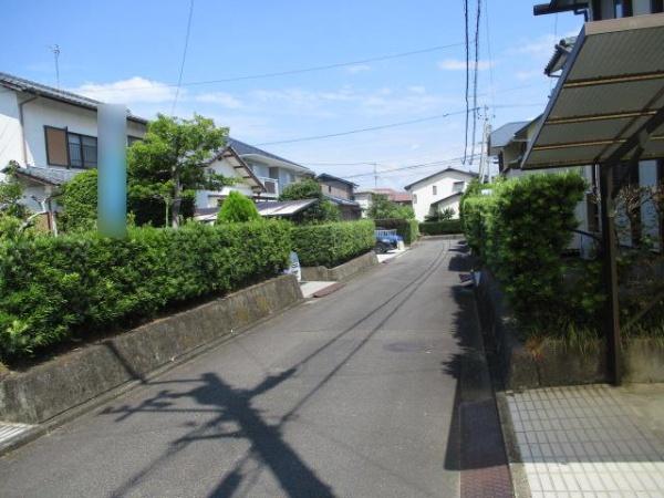 松山市上野町の中古一戸建て