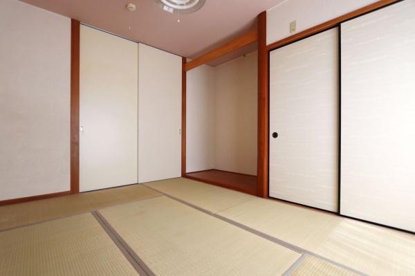 松山市今在家３丁目の中古一戸建て