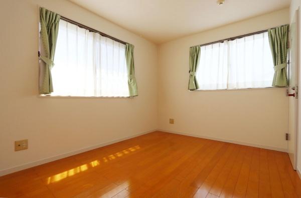 松山市今在家３丁目の中古一戸建て