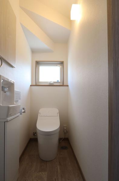 松山市正円寺４丁目の中古一戸建て