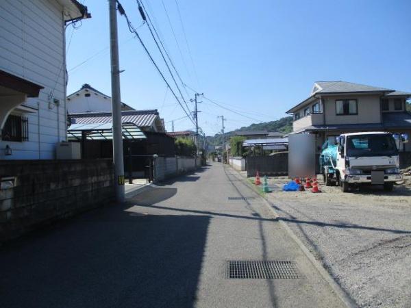 松山市高岡町の中古一戸建て