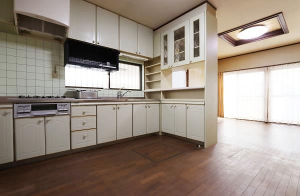 松山市土居田町の中古一戸建て