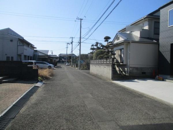 伊予郡松前町大字筒井