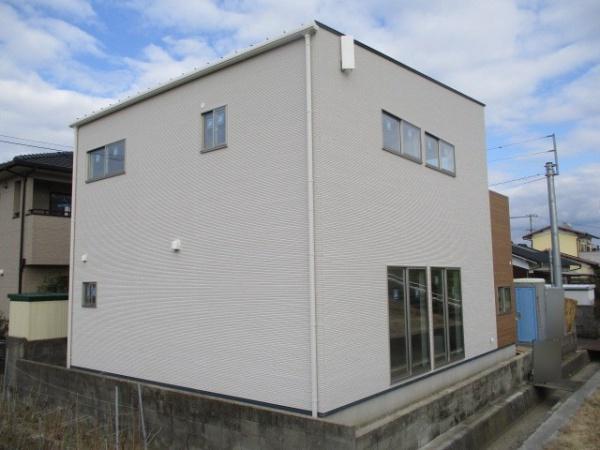 東垣生町