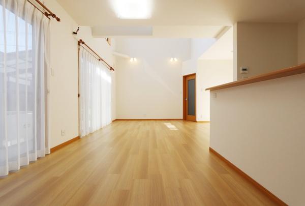 松山市来住町の中古一戸建て