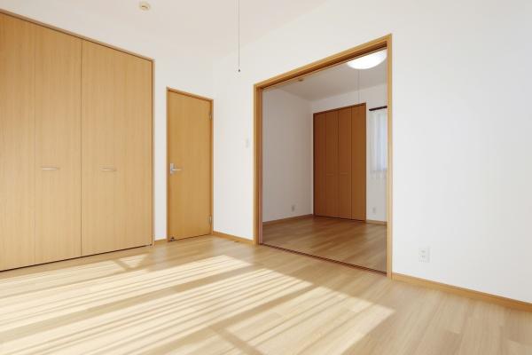 松山市来住町の中古一戸建て