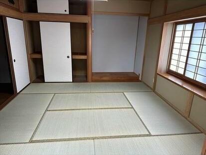 松山市新浜町の中古一戸建て