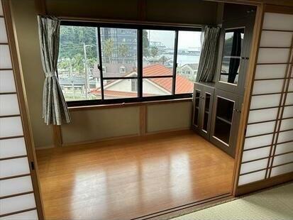 松山市新浜町の中古一戸建て