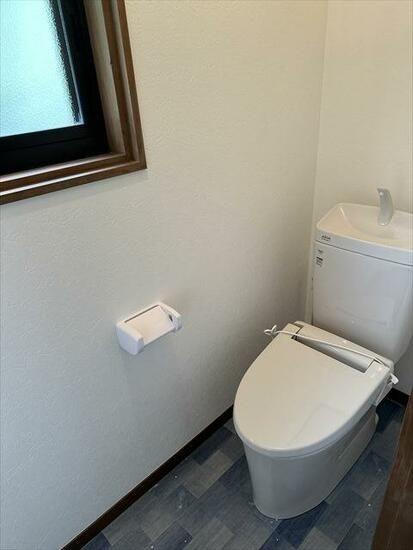 松山市新浜町の中古一戸建て