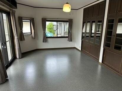 松山市新浜町の中古一戸建て
