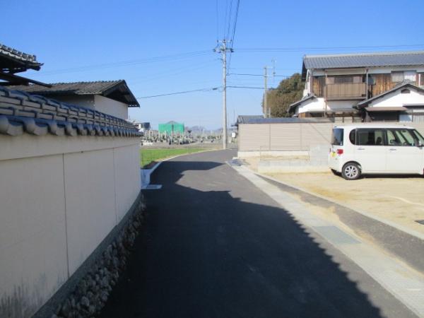 伊予郡松前町大字中川原