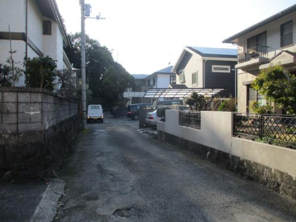 東温市南方