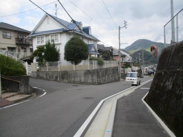 伊予郡砥部町大南の中古一戸建て