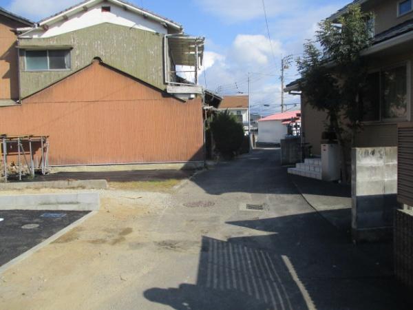 中須賀３丁目
